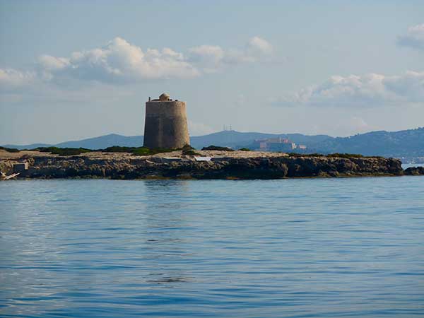 torre-ses-portes-velero-sirocodiez